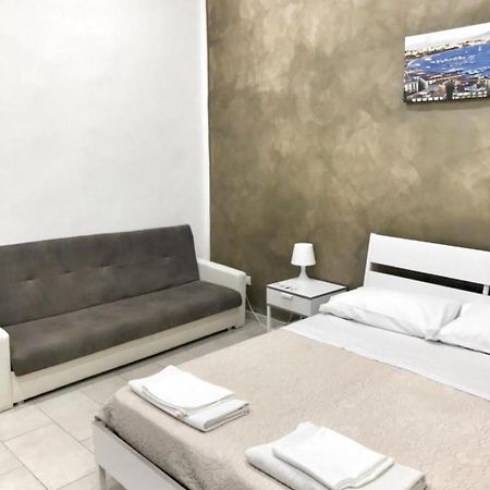 Via Nilo House Bed & Breakfast Naples Luaran gambar