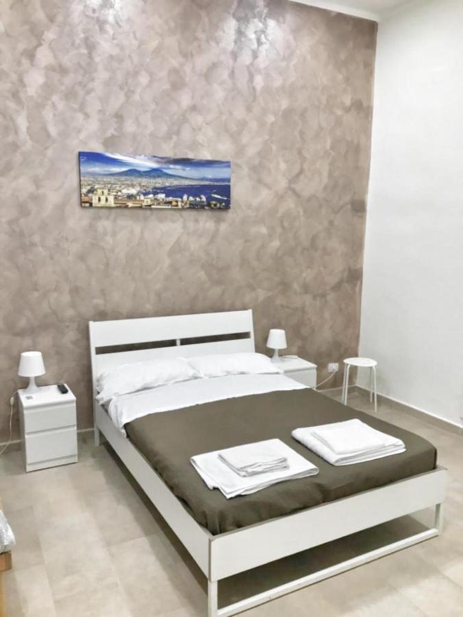 Via Nilo House Bed & Breakfast Naples Luaran gambar